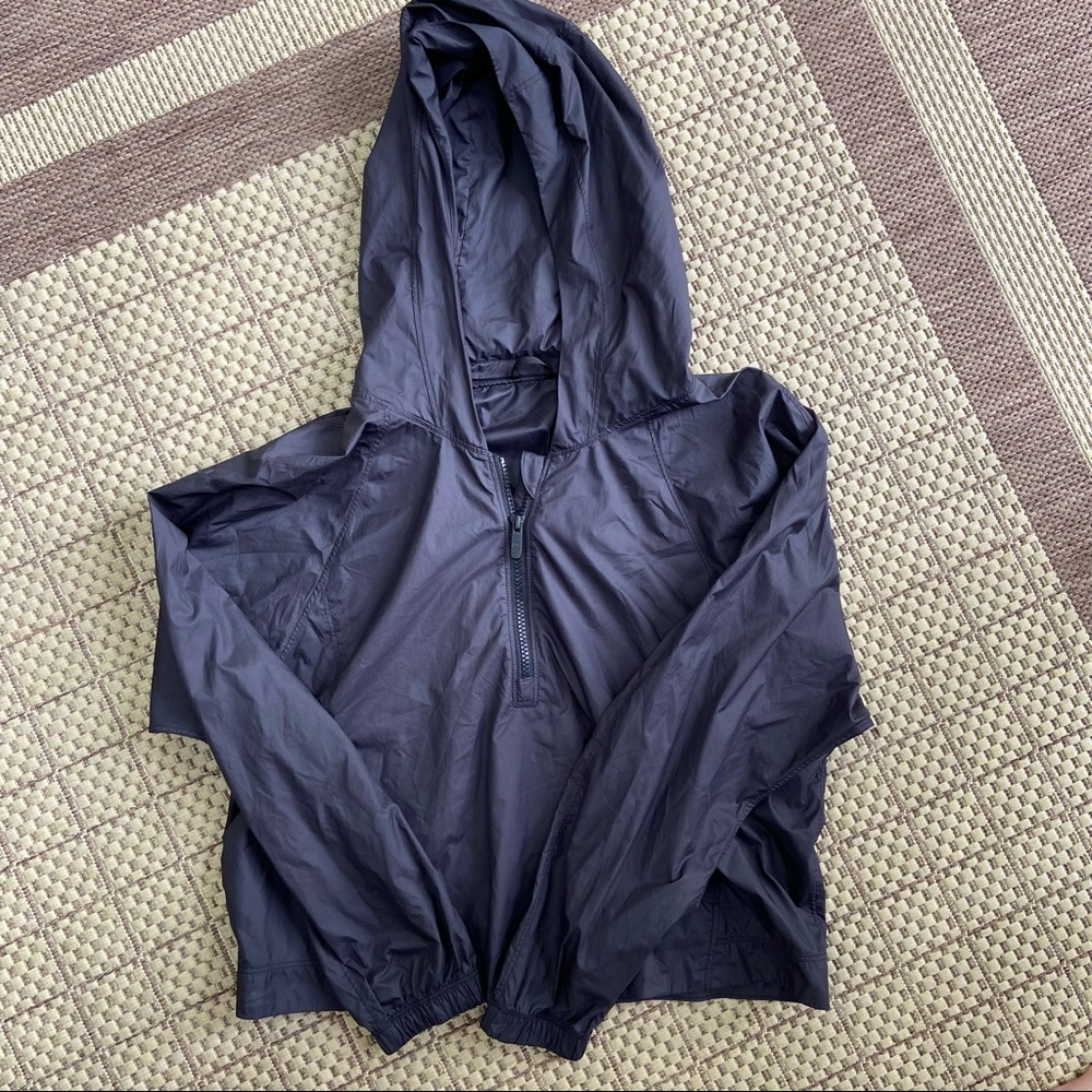 Lululemon Cropped Raincoat